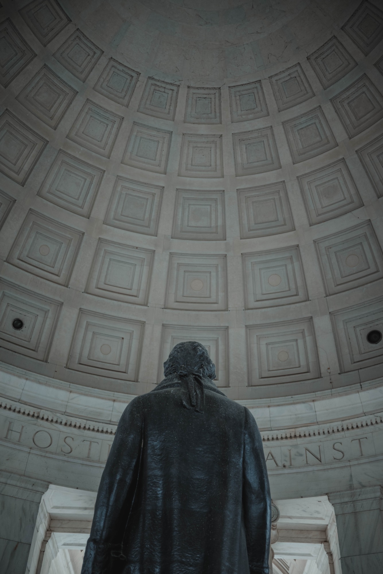 Jefferson van achteren in het Jefferson Memorial