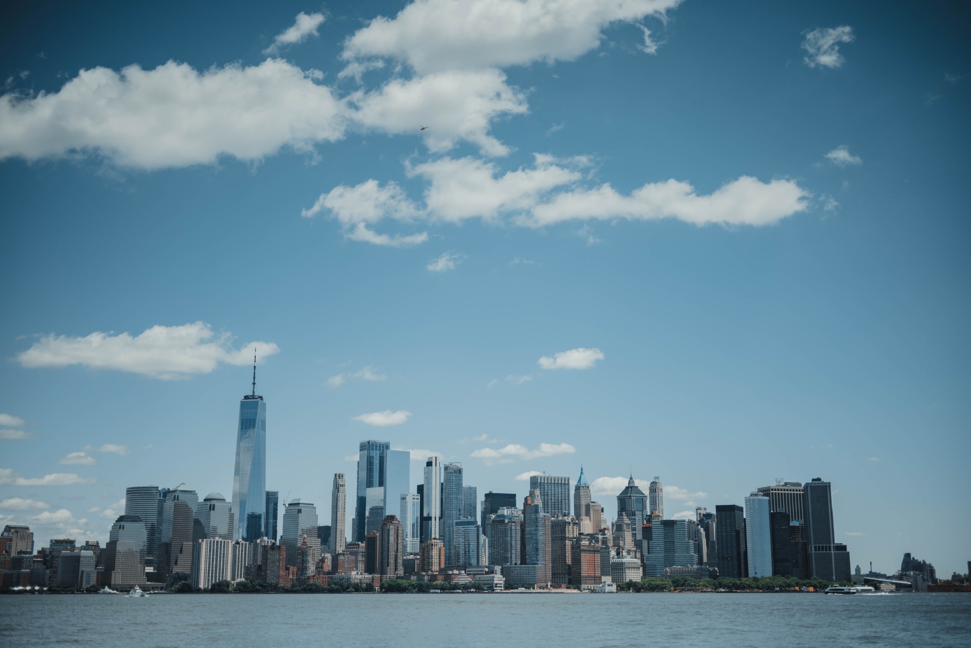 De skyline van New York City.