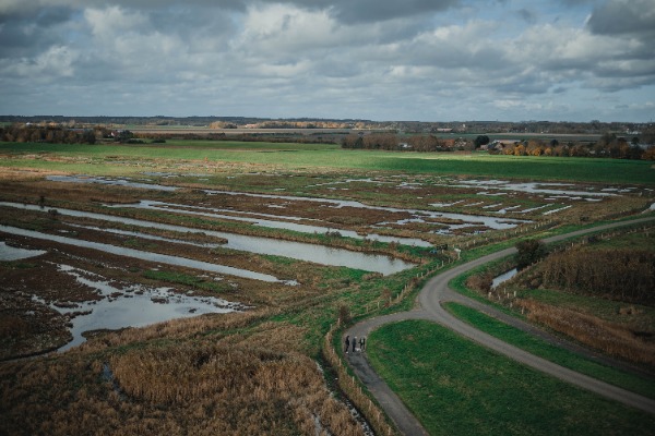 Het Zeeuwse landschap vanaf de Plompe Toren.